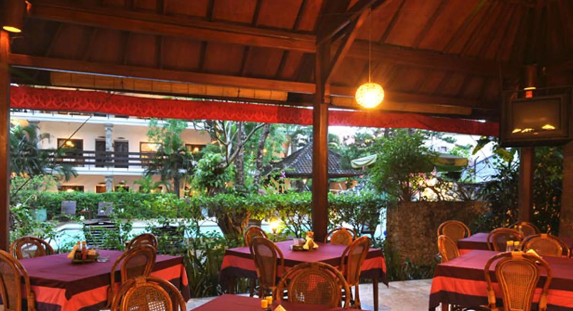 Hotel Grand Kumala Legian
